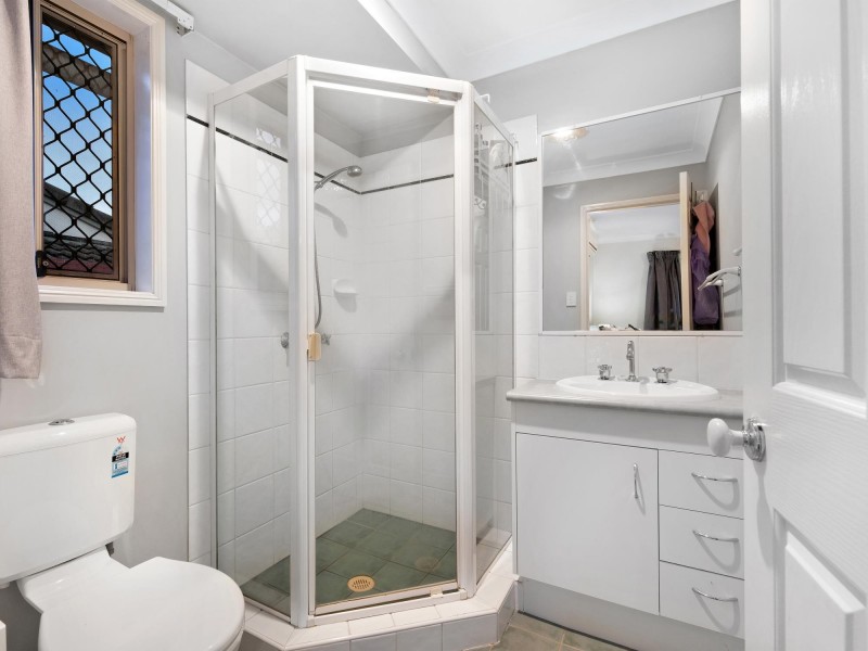 47 Jonquil Circuit, Flinders View QLD 4305