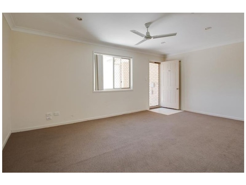 52/8 Rosegum Place, Redbank Plains QLD 4301