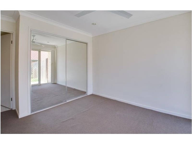 52/8 Rosegum Place, Redbank Plains QLD 4301