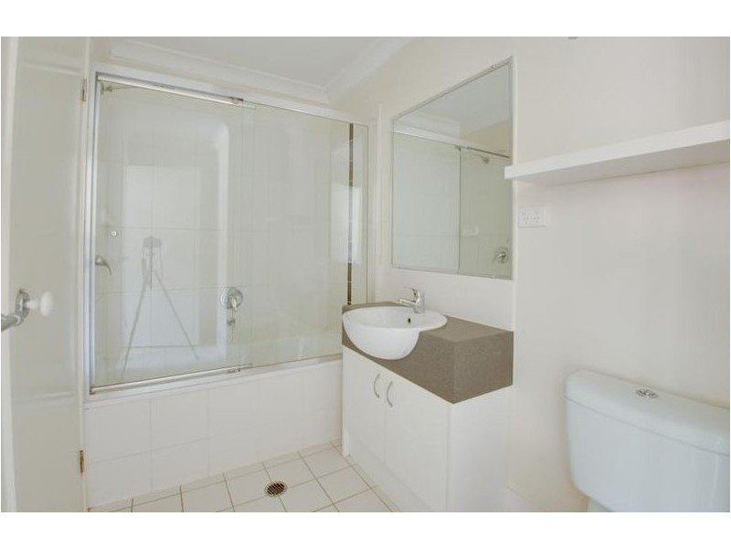 52/8 Rosegum Place, Redbank Plains QLD 4301