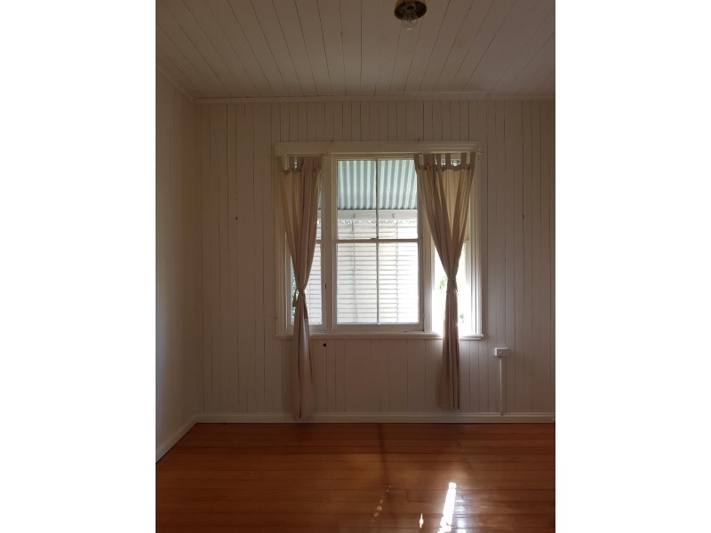 35 Burnett Street, Sadliers Crossing QLD 4305