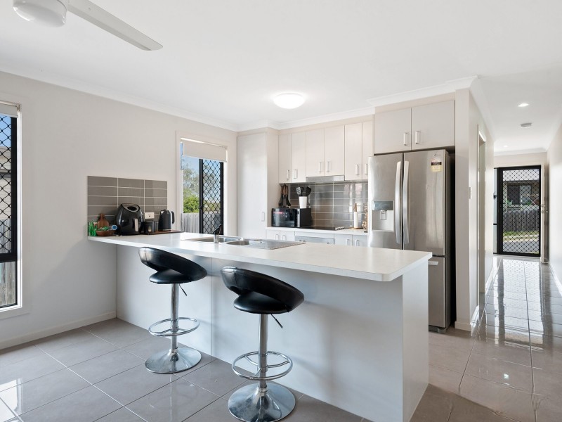 5 Stanbury Drive, Goodna QLD 4300