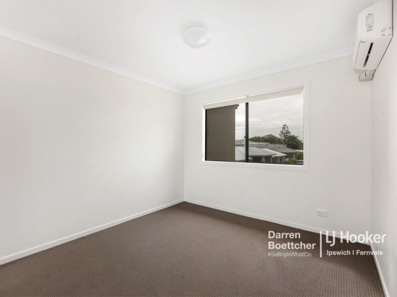 20 Napier Circuit, Silkstone QLD 4304