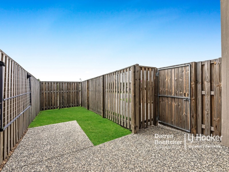 20 Napier Circuit, Silkstone QLD 4304