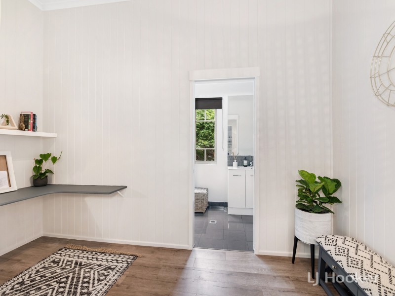 7 Flint Street, North Ipswich QLD 4305