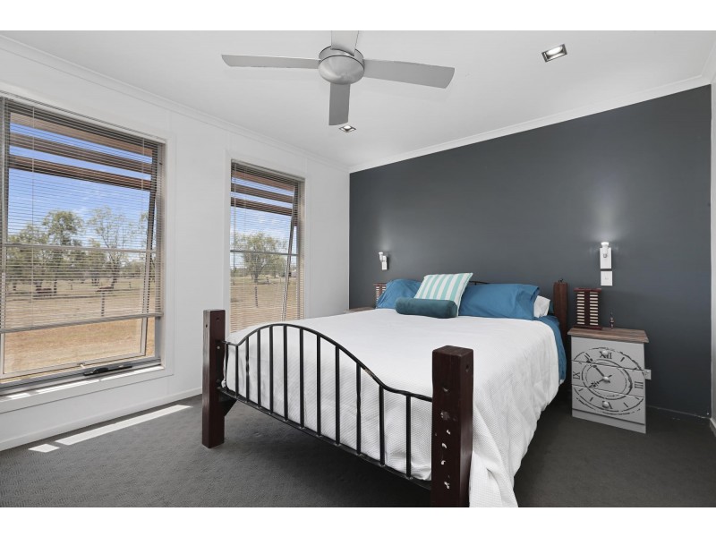 38 Heise Road, Hatton Vale QLD 4341