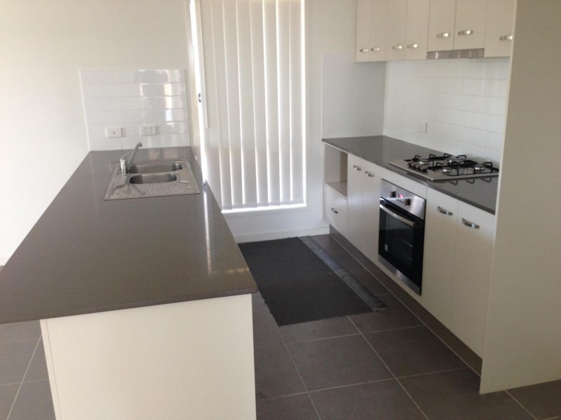 18 Pendragon Street, Raceview QLD 4305