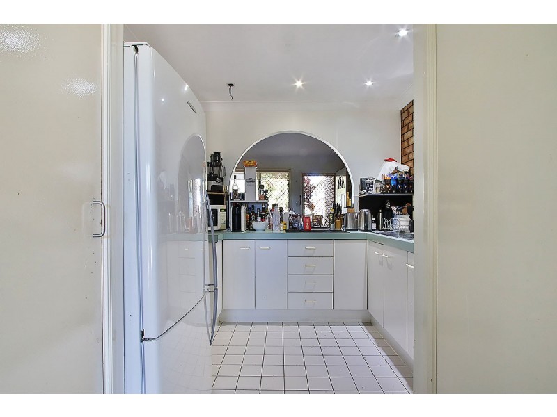 2/87 Brisbane Road, Redbank QLD 4301