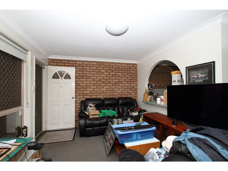 2/87 Brisbane Road, Redbank QLD 4301