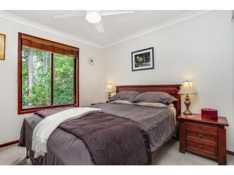 12 Hylacola Drive, Albany Creek QLD 4035