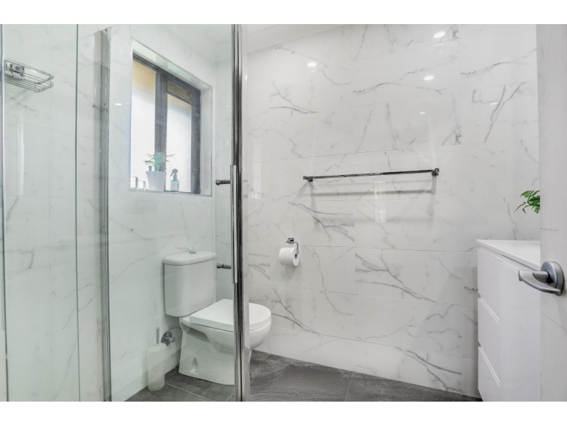 12 Hylacola Drive, Albany Creek QLD 4035