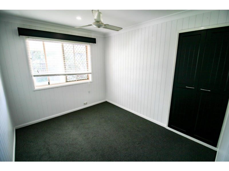 65 Farrell Drive, Walloon QLD 4306