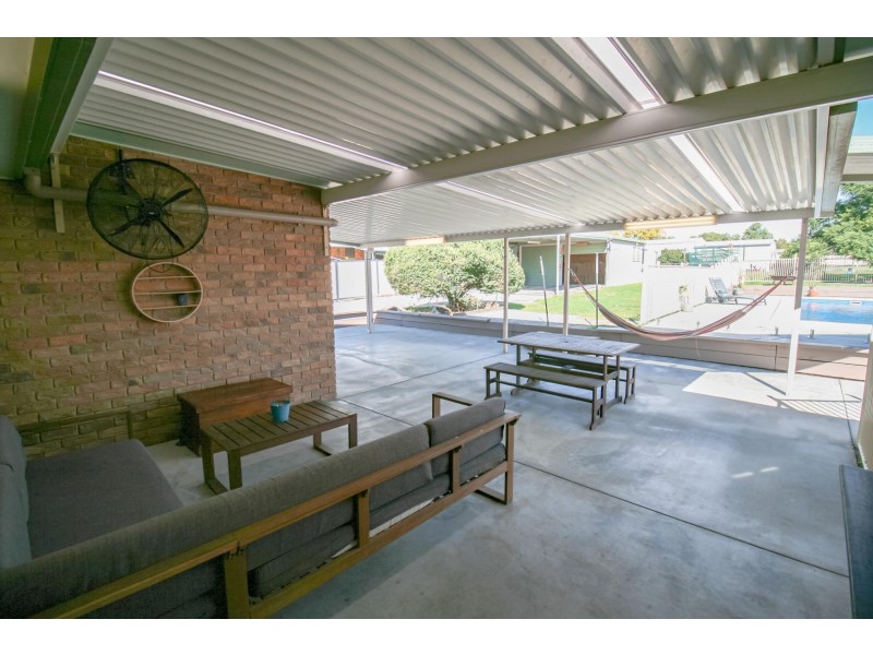 65 Farrell Drive, Walloon QLD 4306