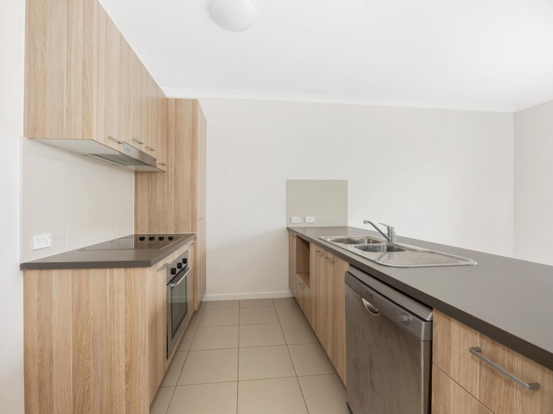 20 Napier Circuit, Silkstone QLD 4304