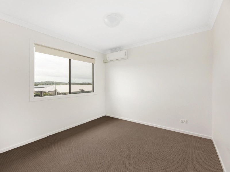 20 Napier Circuit, Silkstone QLD 4304