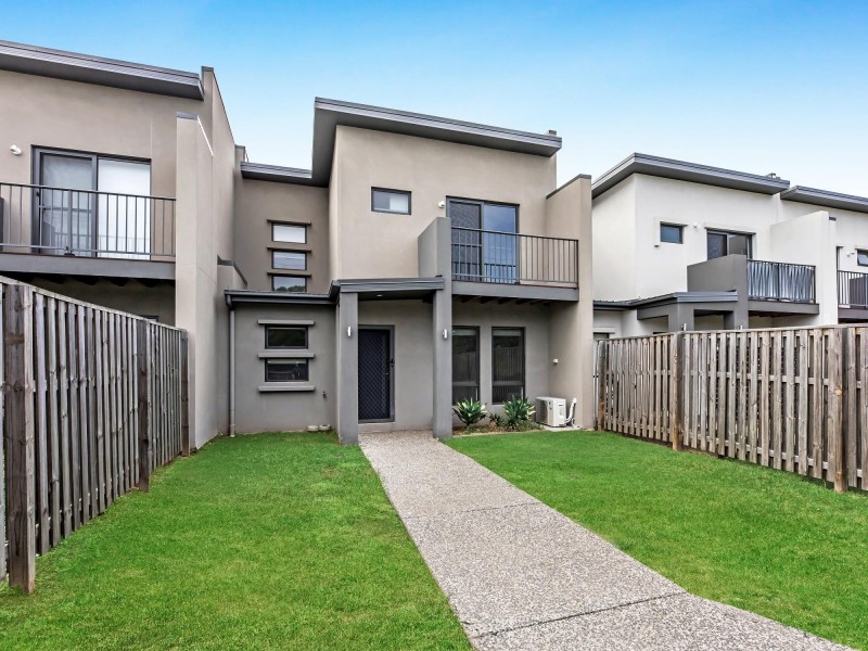 20 Napier Circuit, Silkstone QLD 4304