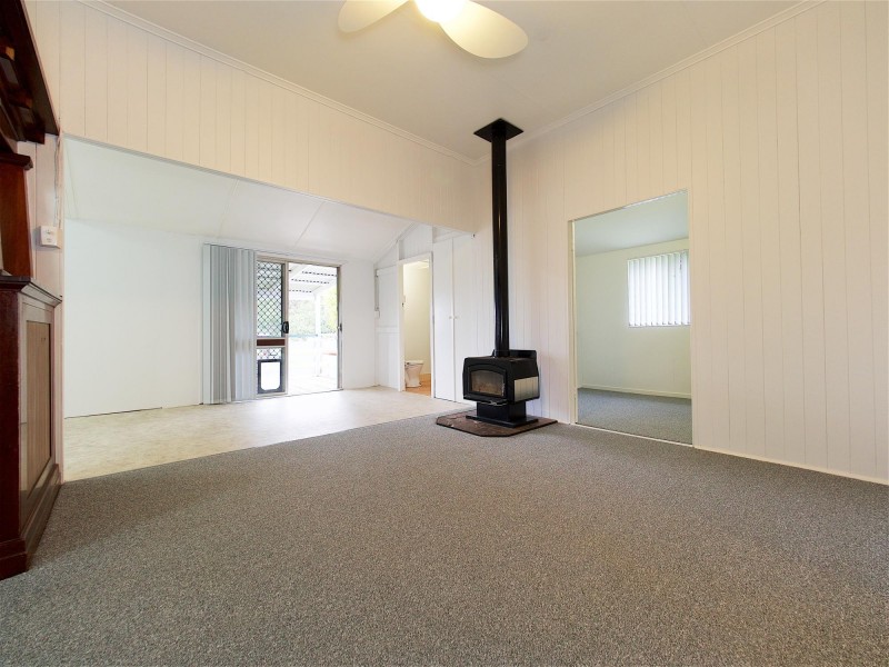 114 Clarendon Station Road, Clarendon QLD 4311