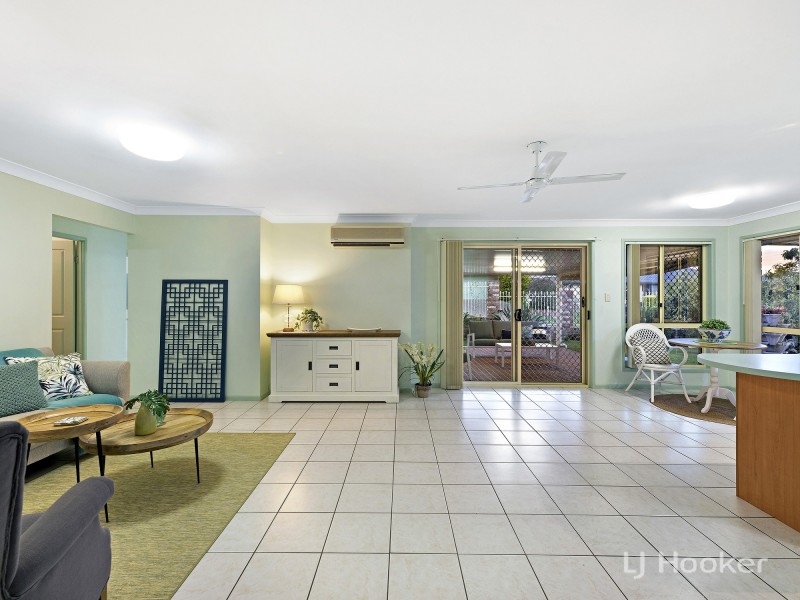 2 Catherine Place, Flinders View QLD 4305