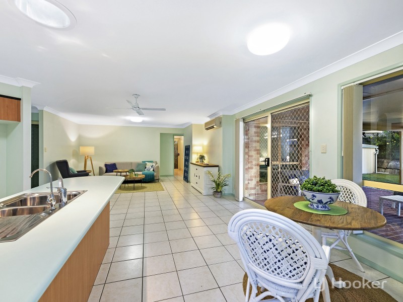 2 Catherine Place, Flinders View QLD 4305