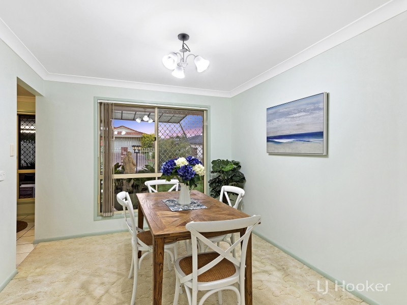 2 Catherine Place, Flinders View QLD 4305
