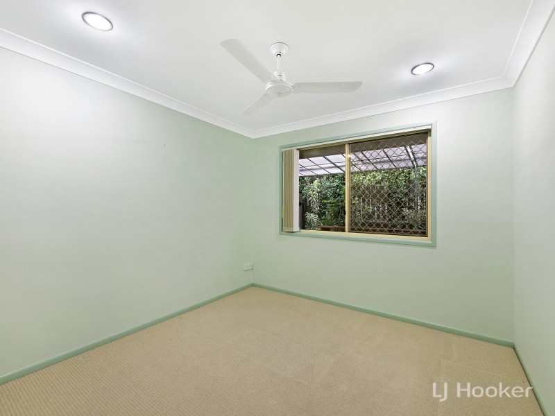 2 Catherine Place, Flinders View QLD 4305