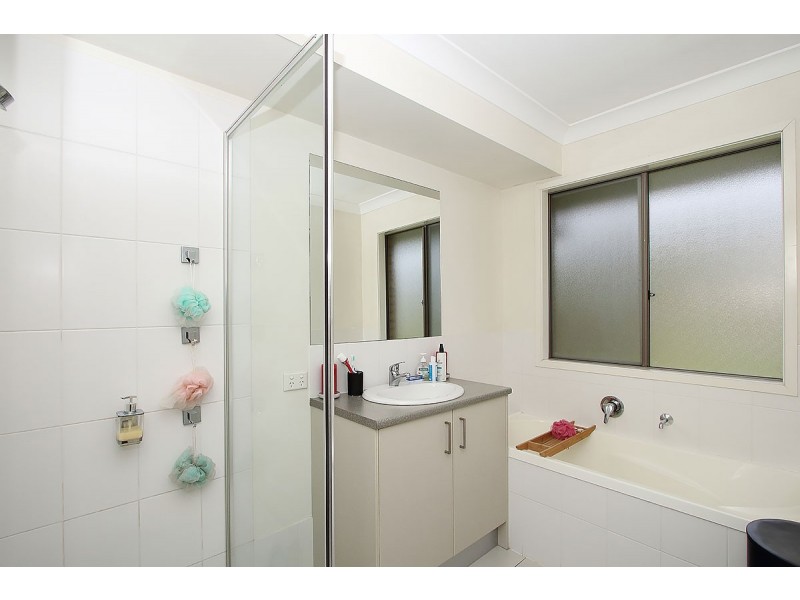 11 Broadwood Street, Fernvale QLD 4306