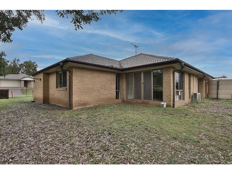 11 Broadwood Street, Fernvale QLD 4306