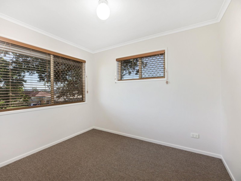 10/43 South Station Road, Booval QLD 4304