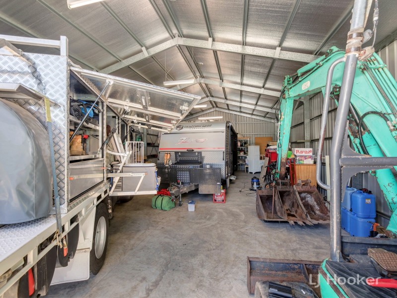 129 Adelong Ave, Thagoona QLD 4306