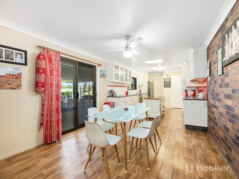 129 Adelong Ave, Thagoona QLD 4306