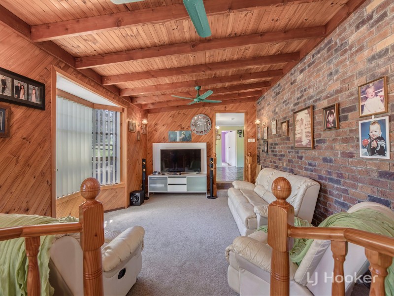 129 Adelong Ave, Thagoona QLD 4306