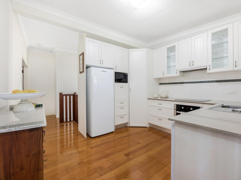 23 Premier Street, Oxley QLD 4075