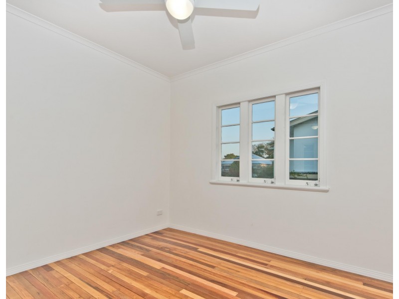 62B Chermside Road, Newtown QLD 4305