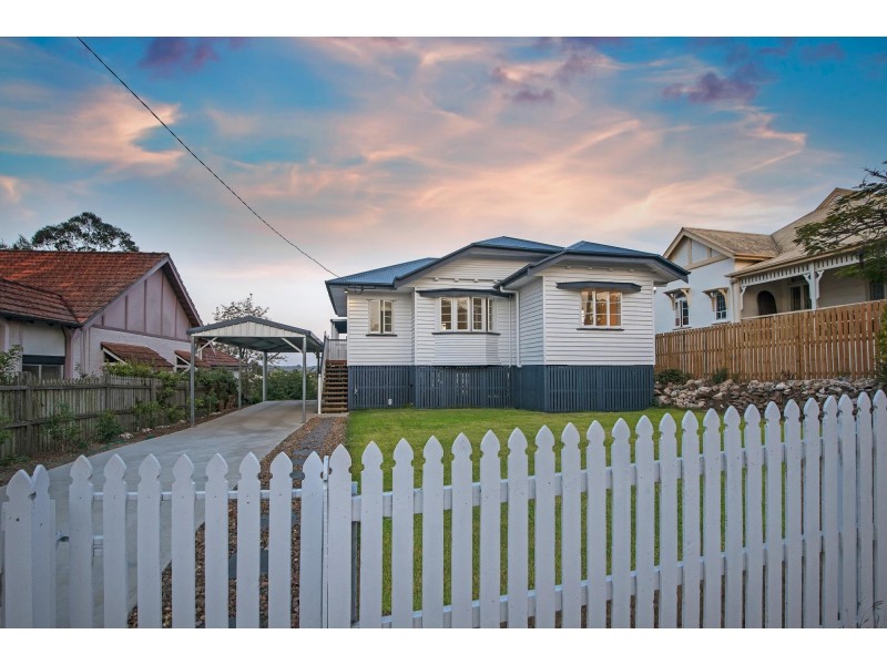 62B Chermside Road, Newtown QLD 4305