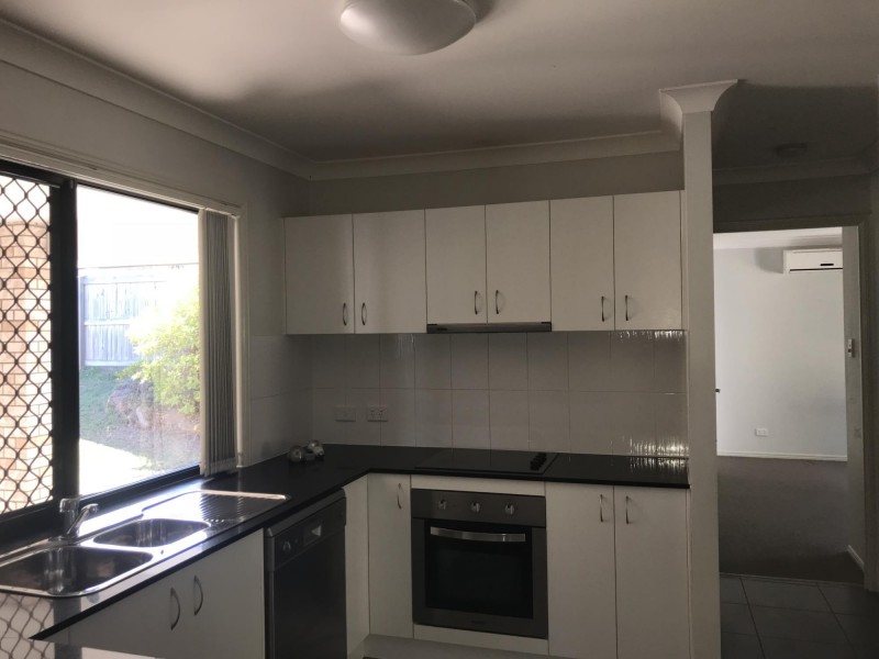 72 Henry Street, Brassall QLD 4305