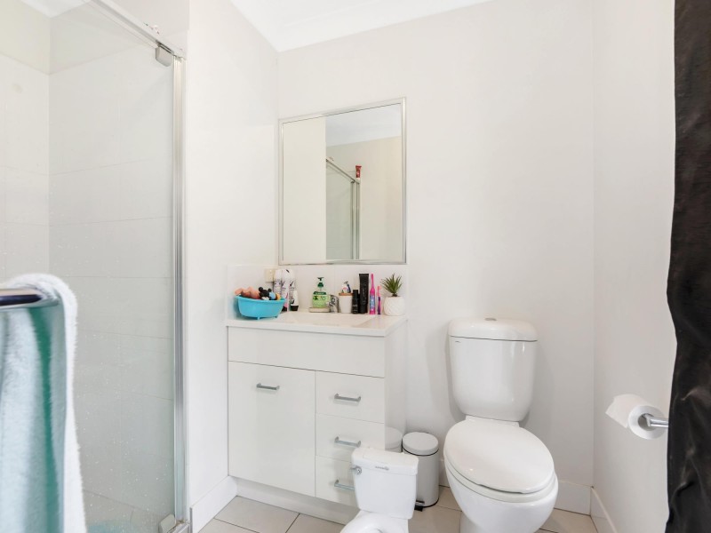 10 Pendragon Street, Raceview QLD 4305