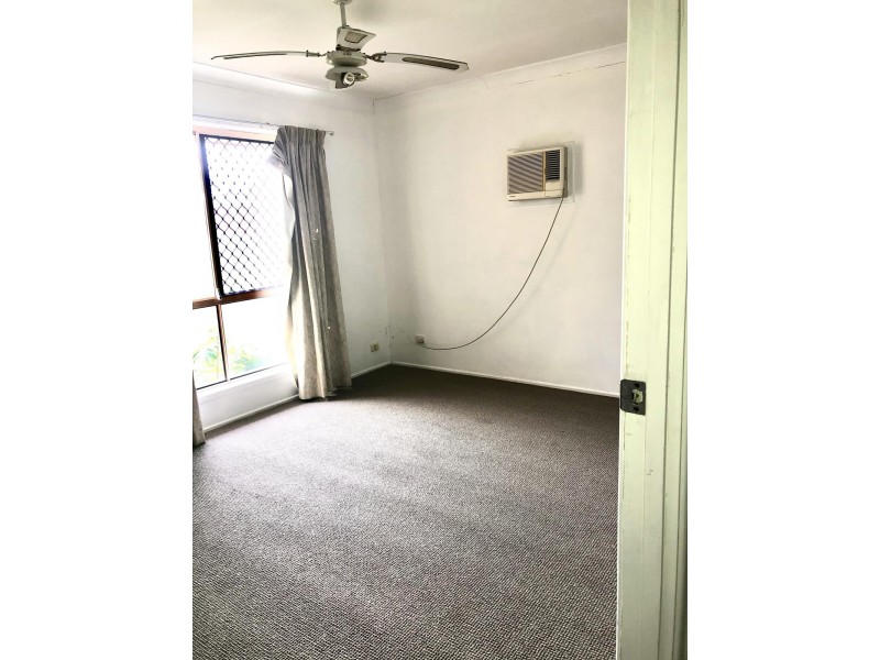 79 Cameron St, Redbank Plains QLD 4301