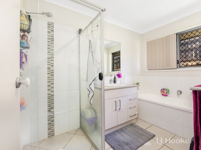 9 Armani Avenue, Wulkuraka QLD 4305