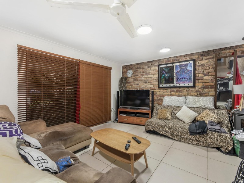 8 Bushlark Court, Bellbowrie QLD 4070