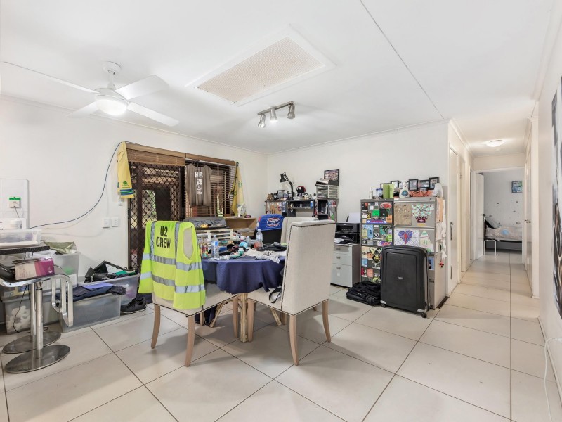 8 Bushlark Court, Bellbowrie QLD 4070