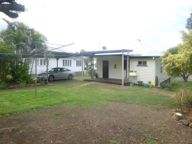 13 Rex Street, Eastern Heights QLD 4305