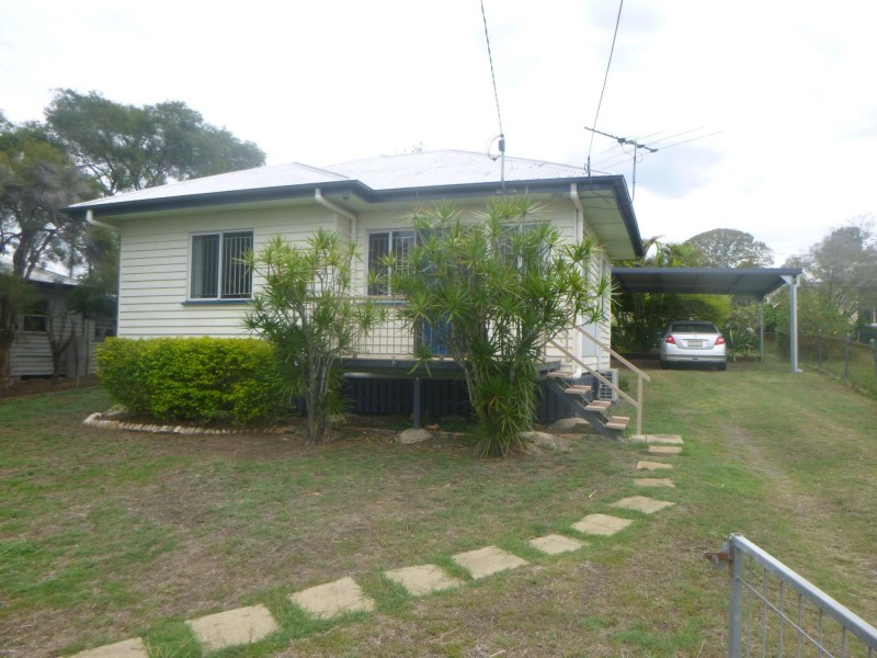 13 Rex Street, Eastern Heights QLD 4305