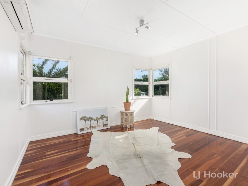 1 Chermside Road, Eastern Heights QLD 4305
