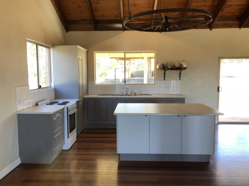 7028 Cunningham Highway, Aratula QLD 4309