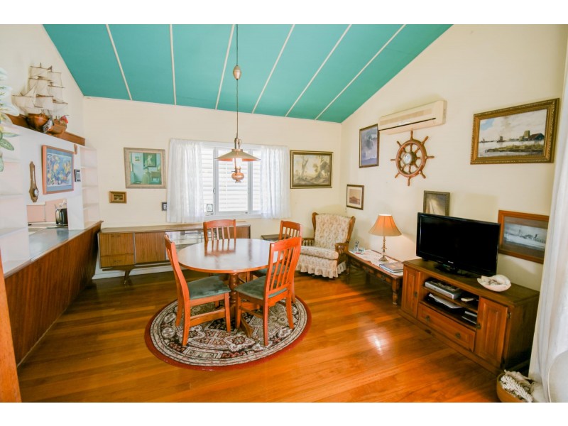 64 Fernvale Road, Brassall QLD 4305