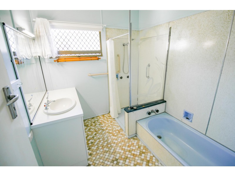 64 Fernvale Road, Brassall QLD 4305