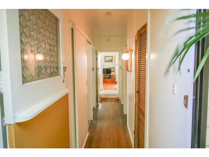 64 Fernvale Road, Brassall QLD 4305