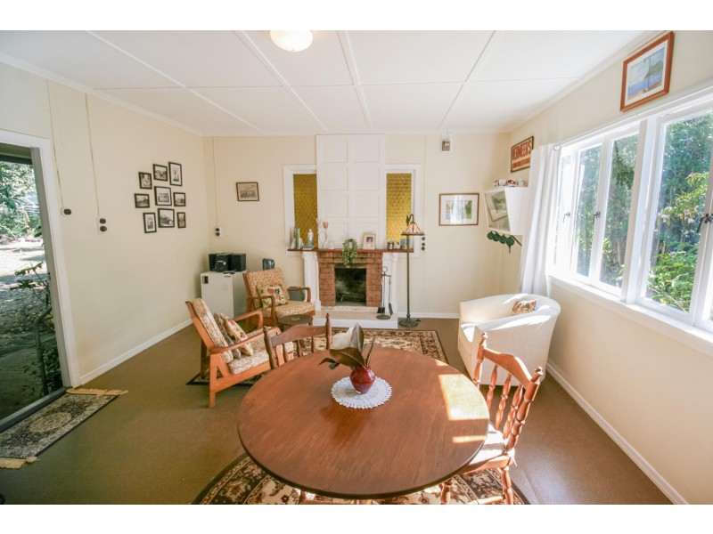 64 Fernvale Road, Brassall QLD 4305