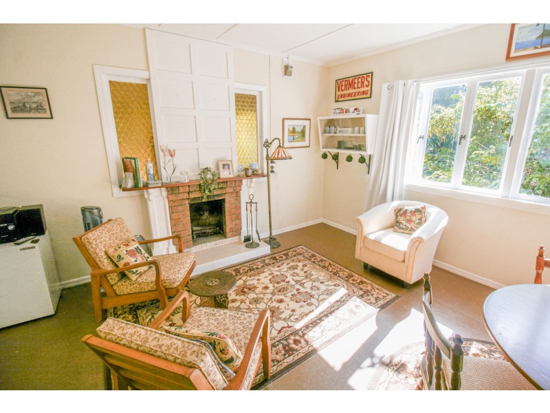 64 Fernvale Road, Brassall QLD 4305