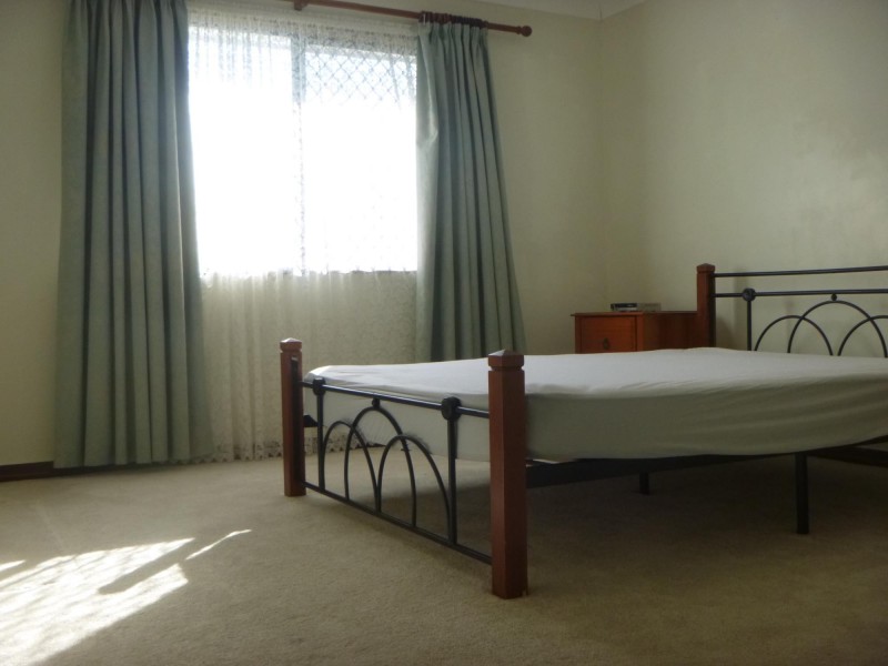 32 Bird Street, Bundamba QLD 4304